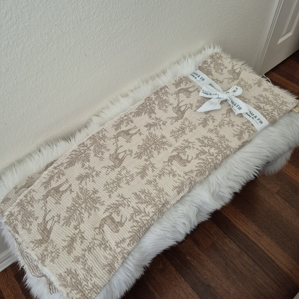 Balsam & Fir Elegant Luxurious 100% Cotton Holiday deer  Tan Throw Blanket